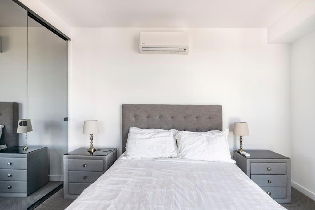 박스 힐 Skyone Lux 2Bed2Bath Aprt In Boxhill And Free Carpark 아파트 외부 사진